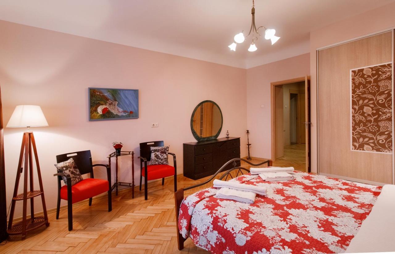 Anna Riga Apartment ภายนอก รูปภาพ